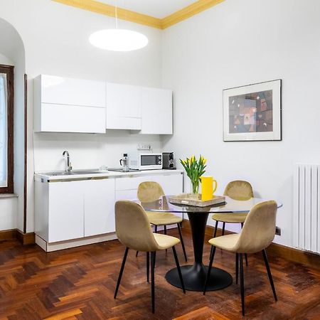 Deza Casa Vacanze Nazionale Joy Rome Exterior photo